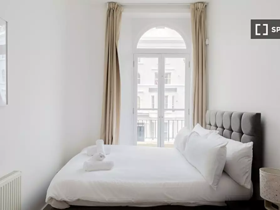 Immagine 10 di Appartamento in affitto  in Apartment a Kensington