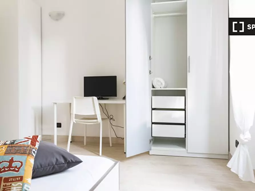 Immagine 8 di Appartamento in affitto  in Via Brusuglio a Milano