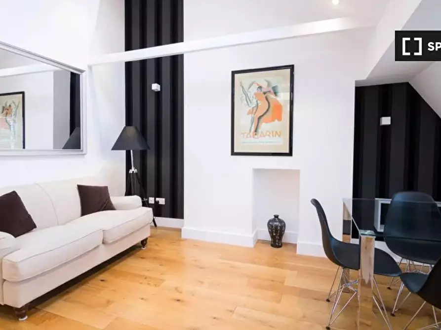 Immagine 1 di Appartamento in affitto  in Waldemar Ave, Fulham, London SW6 5LB, UK a Hammersmith