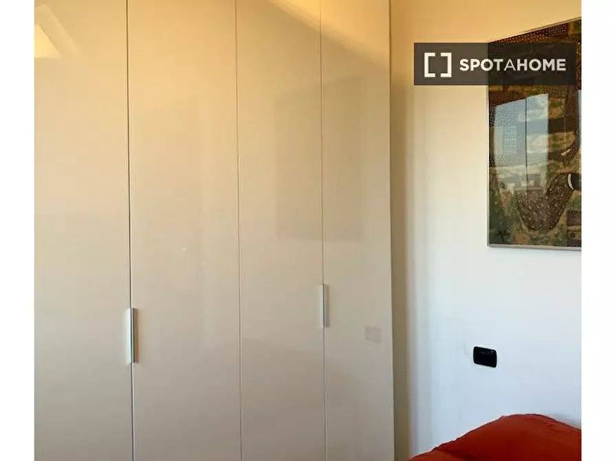 Immagine 5 di Camera condivisa in affitto  in Via IV Novembre Pregnana Milanese MI, Italy a Bernate Ticino