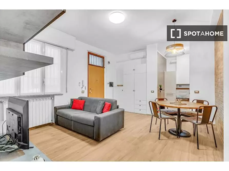 Immagine 19 di Appartamento in affitto  in Via Risorgimento a Sesto San Giovanni