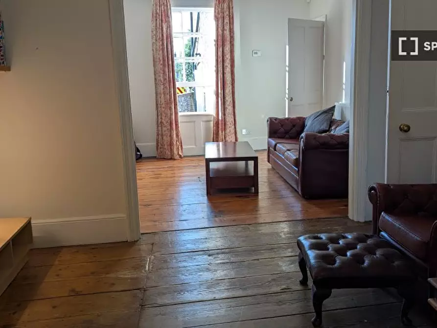 Immagine 15 di Appartamento in affitto  in Hillreach a Eltham
