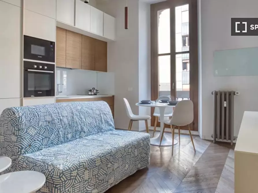 Immagine 15 di Appartamento in affitto  in Via Francesco Londonio a Milano