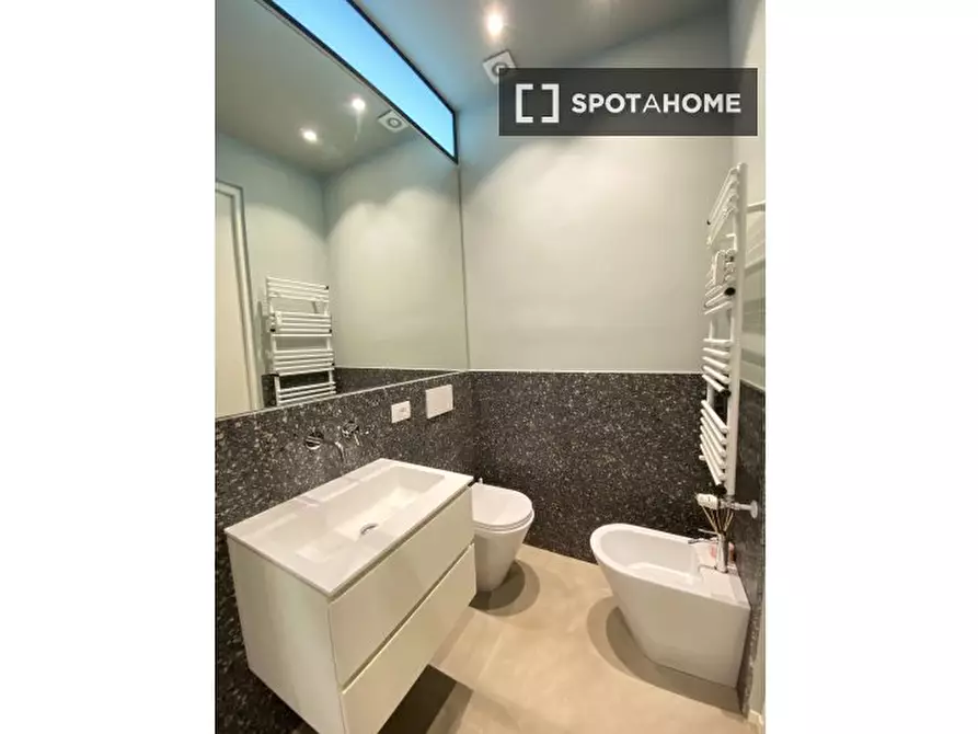 Immagine 8 di Appartamento in affitto  in Corso di Porta Romana a Milano