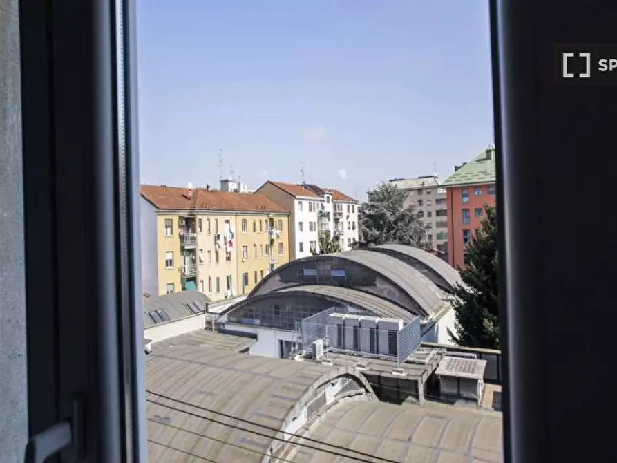 Immagine 13 di Camera condivisa in affitto  in Viale Carlo Espinasse a Milano