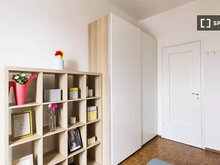 Immagine 5 di Camera condivisa in affitto  in Via dei Mandorli Milan a Monza