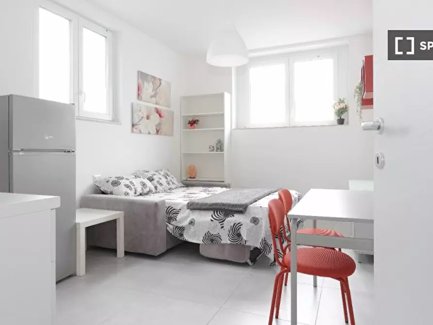 Immagine 9 di Ufficio in affitto  in Via Giovanni Battista Cassinis a Milano