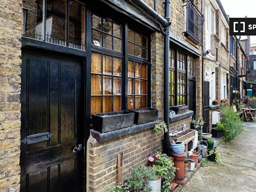 Immagine 11 di Appartamento in affitto  in Teesdale Street a Poplar
