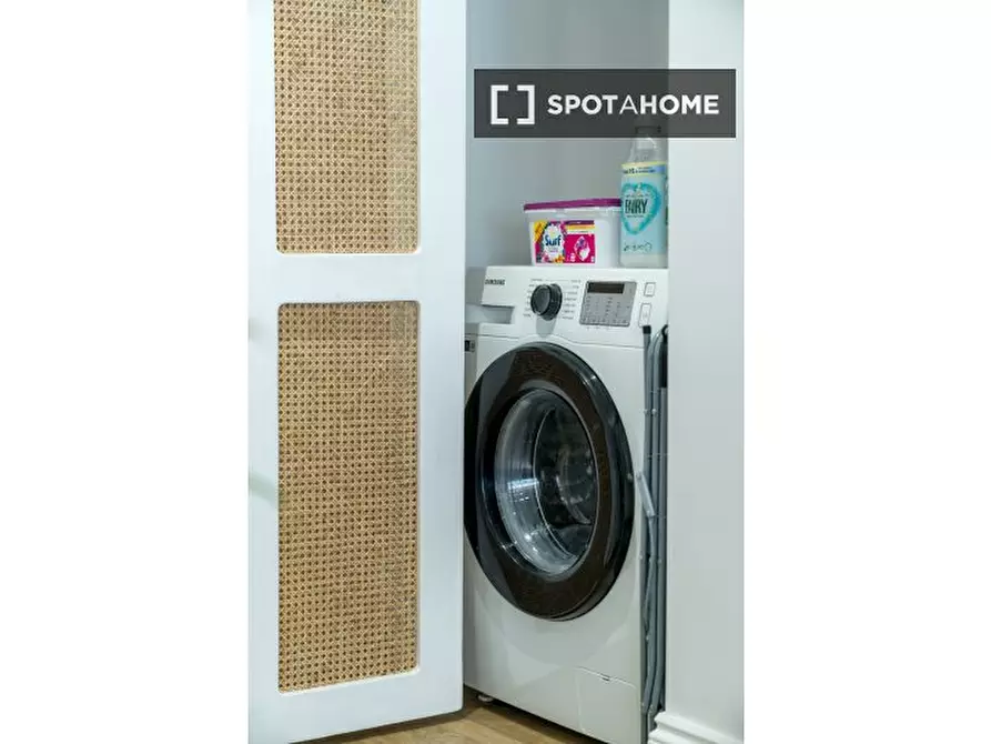 Immagine 8 di Appartamento in affitto  in Hafer Road a Wandsworth