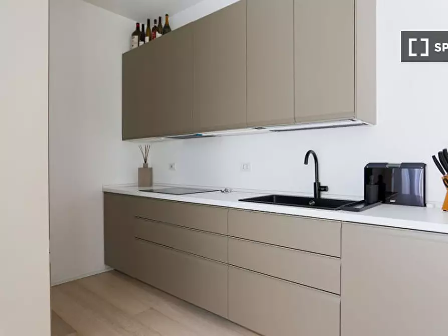 Immagine 15 di Appartamento in affitto  in Mauro a Milano