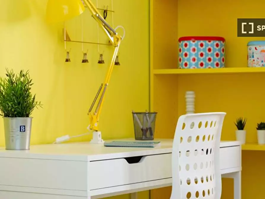 Immagine 6 di Camera condivisa in affitto  in Via Melchiorre Delfico a Milano