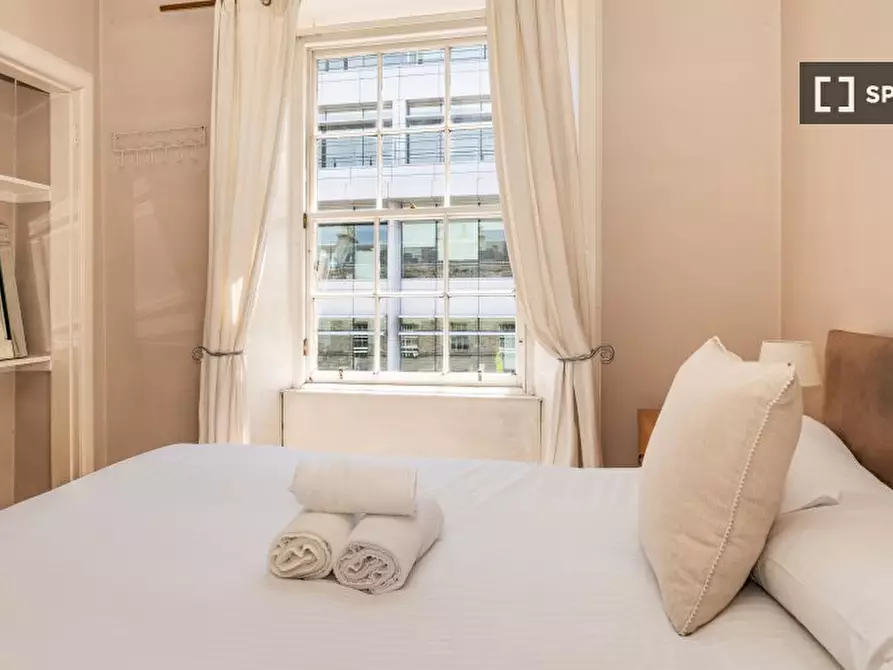 Immagine 2 di Appartamento in affitto  in flat a Inverleith, New Town and Fountainbridge