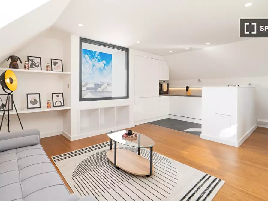 Immagine 1 di Appartamento in affitto  in Queens Rd a Walthamstow