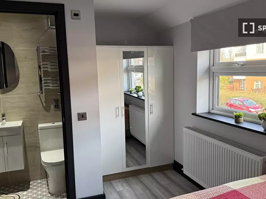 Immagine 4 di Camera condivisa in affitto  in Balmoral Dr a Borehamwood