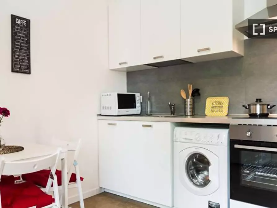 Immagine 12 di Camera condivisa in affitto  in Via Salvatore Barzilai a Milano