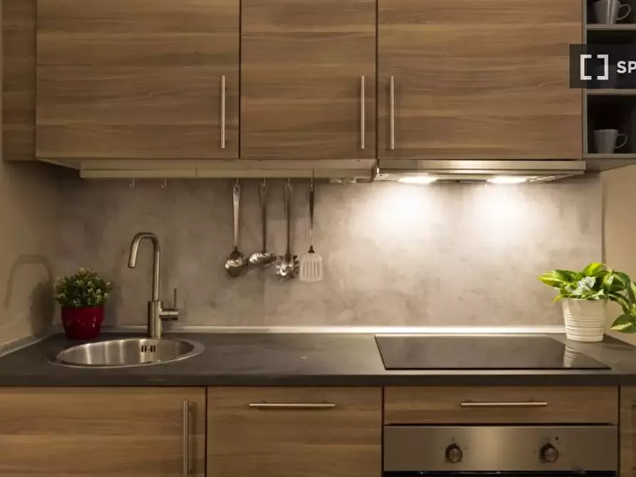 Immagine 5 di Appartamento in affitto  in Via Voghera a Milano