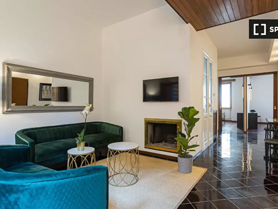 Immagine 2 di Appartamento in affitto  in Borgo Angelico a Roma