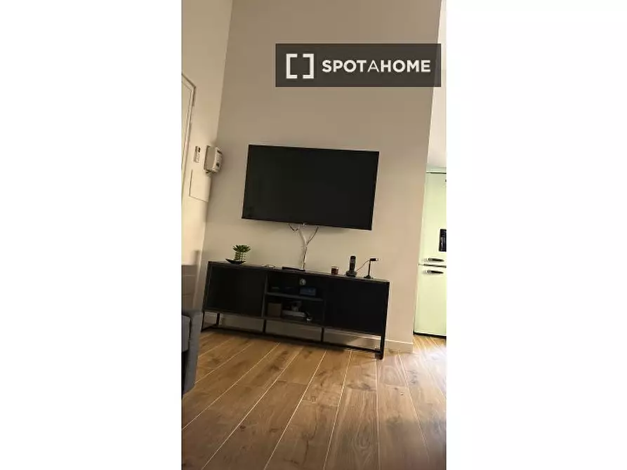Immagine 8 di Camera condivisa in affitto  in Via Alfredo Catalani a Milano