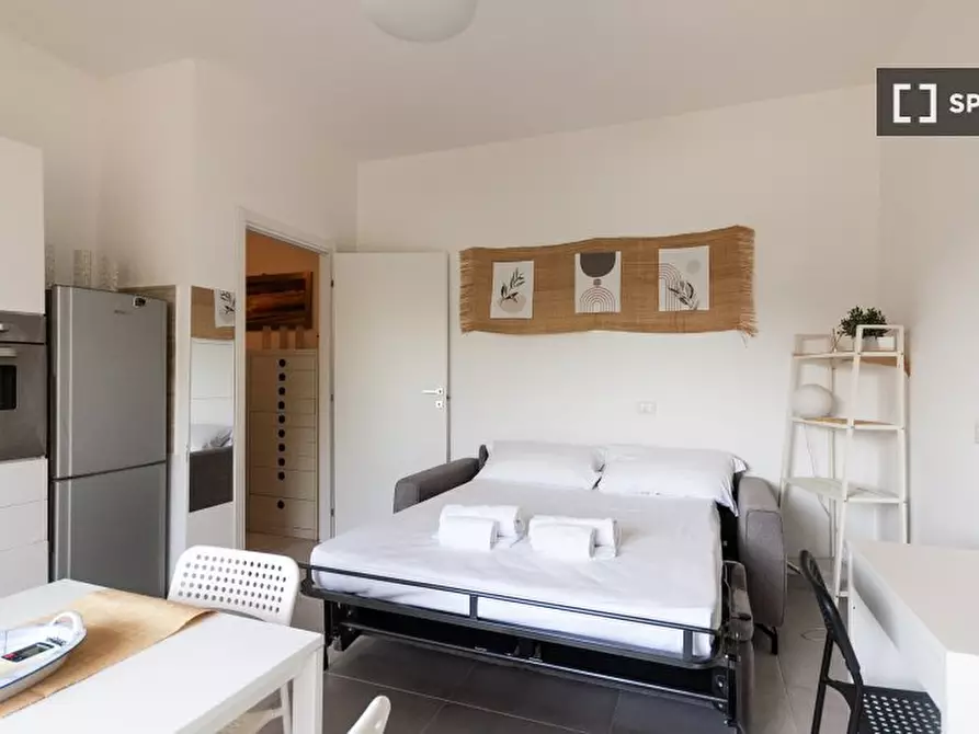 Immagine 16 di Ufficio in affitto  in Via Paul Valery a Milano