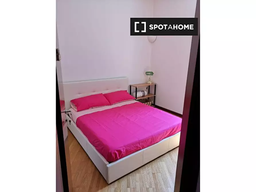 Immagine 1 di Camera condivisa in affitto  in Via Privata Raimondo Montecuccoli a Milano