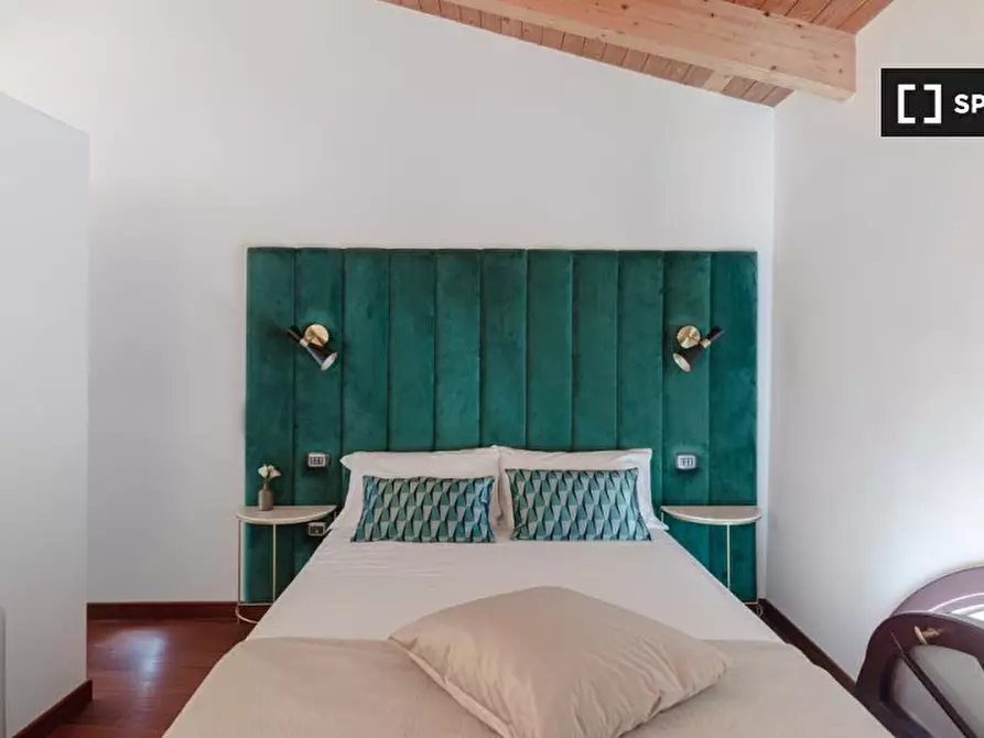 Immagine 7 di Appartamento in affitto  in Via del Collegio Capranica a Roma