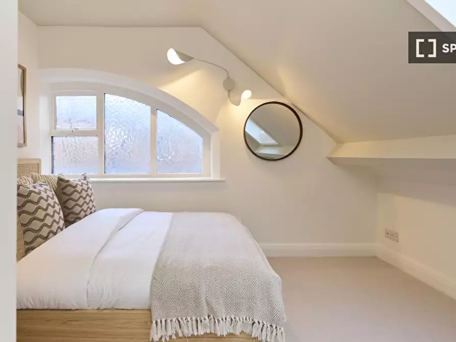 Immagine 11 di Appartamento in affitto  in Macroom Rd a Paddington