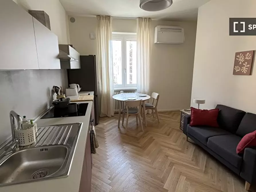 Immagine 4 di Appartamento in affitto  in Via Milazzo a Bologna