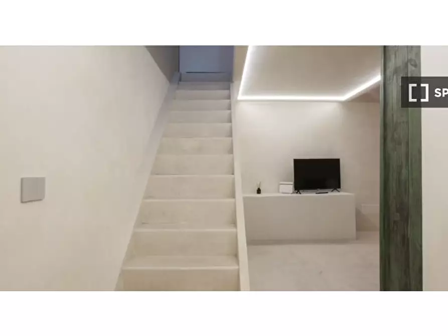 Immagine 15 di Appartamento in affitto  in Via dei Benci a Firenze