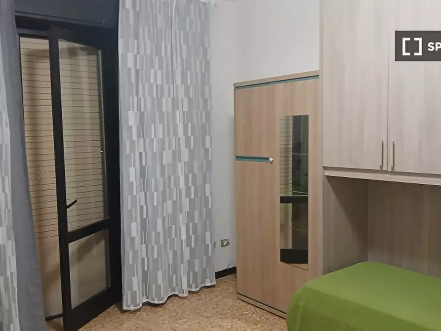 Immagine 3 di Camera condivisa in affitto  in Via Innocenzo Isimbardi a Milano
