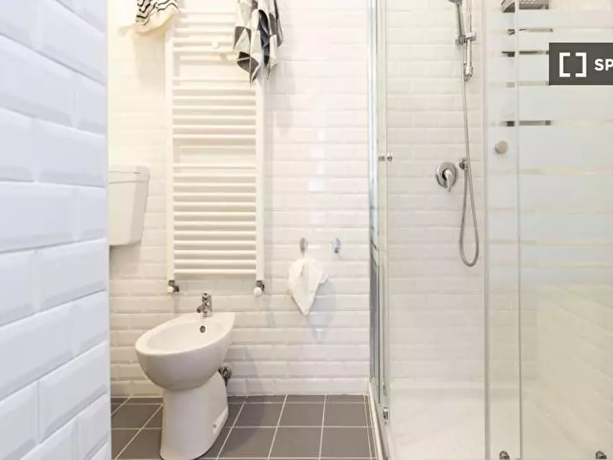 Immagine 17 di Camera condivisa in affitto  in Via Paolo Bassi a Milano