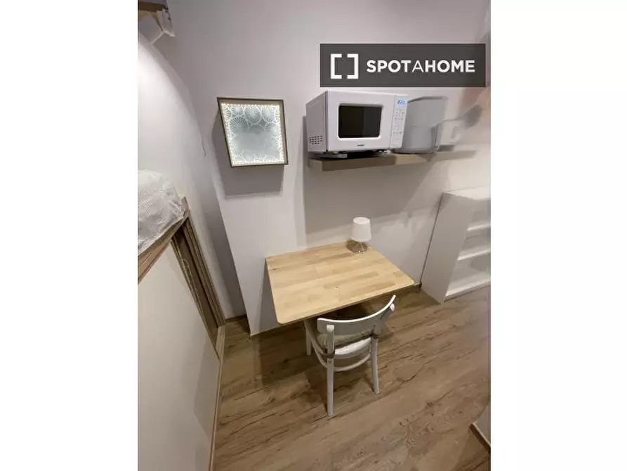 Immagine 2 di Ufficio in affitto  in V. Ariosto a Roma