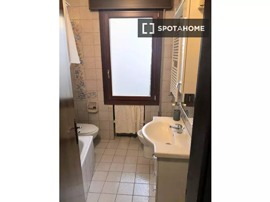 Immagine 14 di Camera condivisa in affitto  in Via Vecchia a Padova