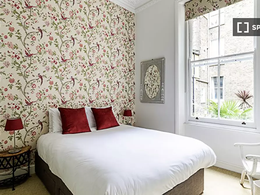Immagine 8 di Appartamento in affitto  in Castletown Road a Hammersmith