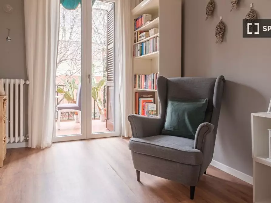 Immagine 15 di Appartamento in affitto  in Via Giuseppe Massarenti a Bologna