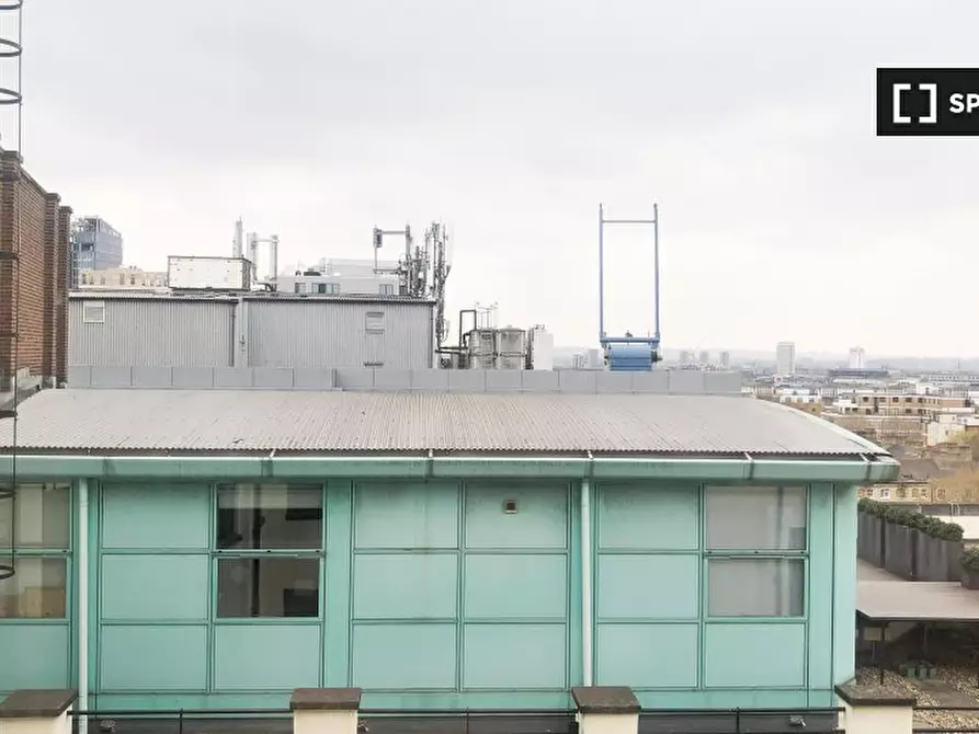 Immagine 12 di Camera condivisa in affitto  in flat a Poplar