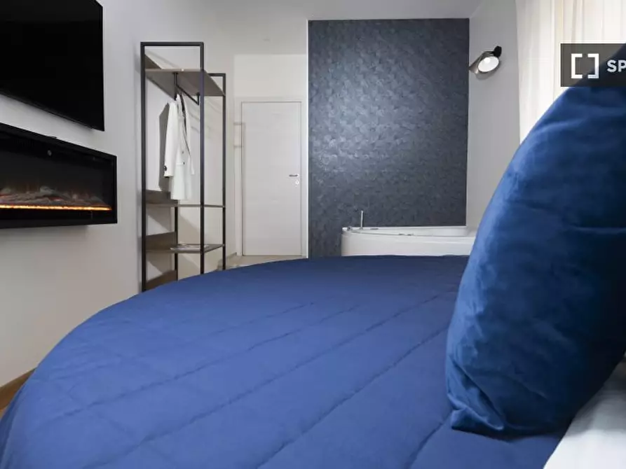 Immagine 14 di Appartamento in affitto  in Via del Falco a Roma