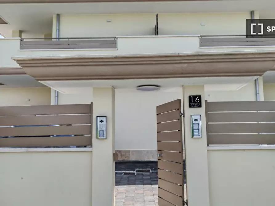 Immagine 9 di Appartamento in affitto  in Via Gioacchino Loreti a Roma