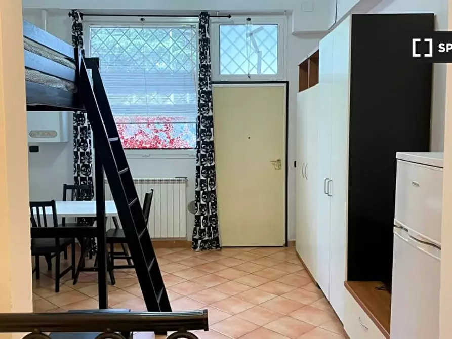 Immagine 4 di Ufficio in affitto  in Via Parisio a Bologna