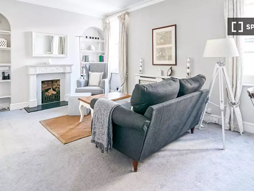 Immagine 9 di Appartamento in affitto  in Carmel Court Holland St a Kensington