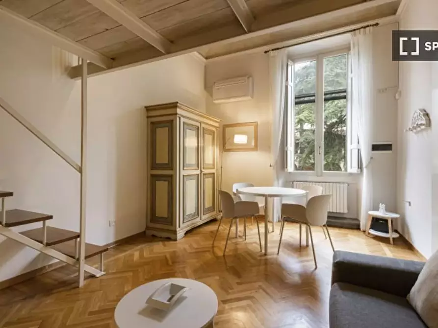 Immagine 1 di Appartamento in affitto  in Via dell' Oriuolo a Firenze