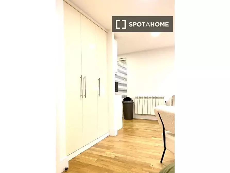 Immagine 8 di Ufficio in affitto  in Fleet St a 