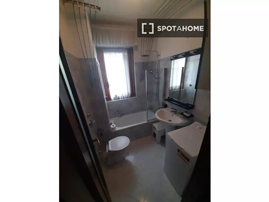 Immagine 9 di Camera condivisa in affitto  in Via Bernardo Rucellai a Milano