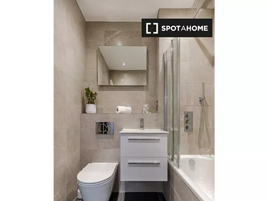 Immagine 3 di Appartamento in affitto  in Flat B a Lambeth