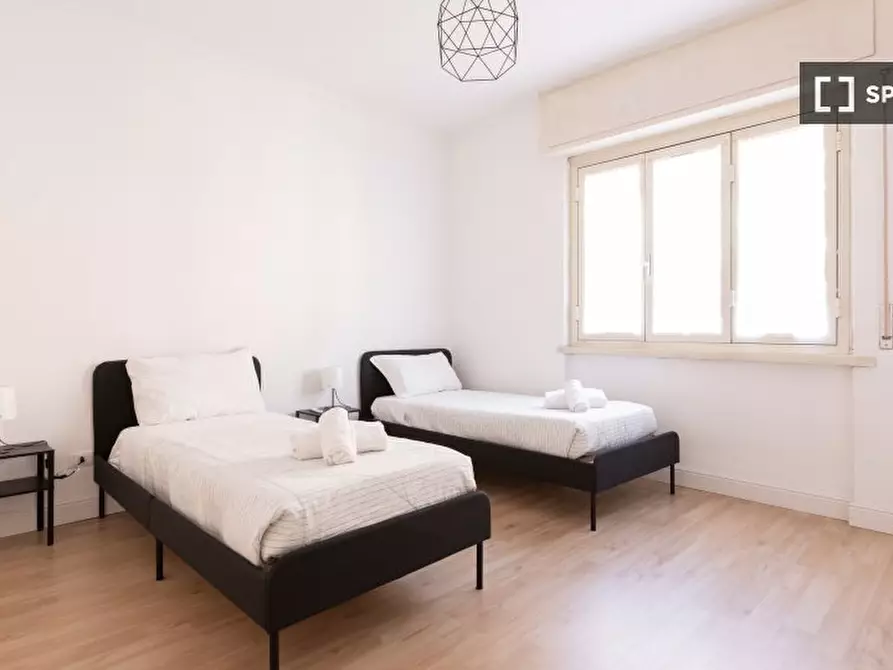 Immagine 14 di Appartamento in affitto  in Via Ampio Flaviano a Roma