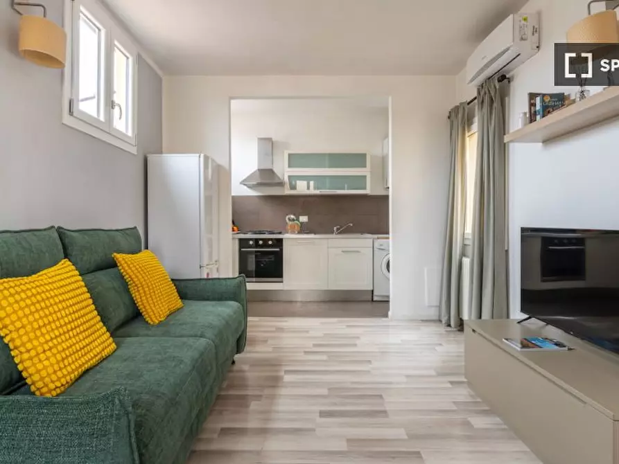 Immagine 1 di Appartamento in affitto  in Piazza Gaetano Salvemini a Firenze