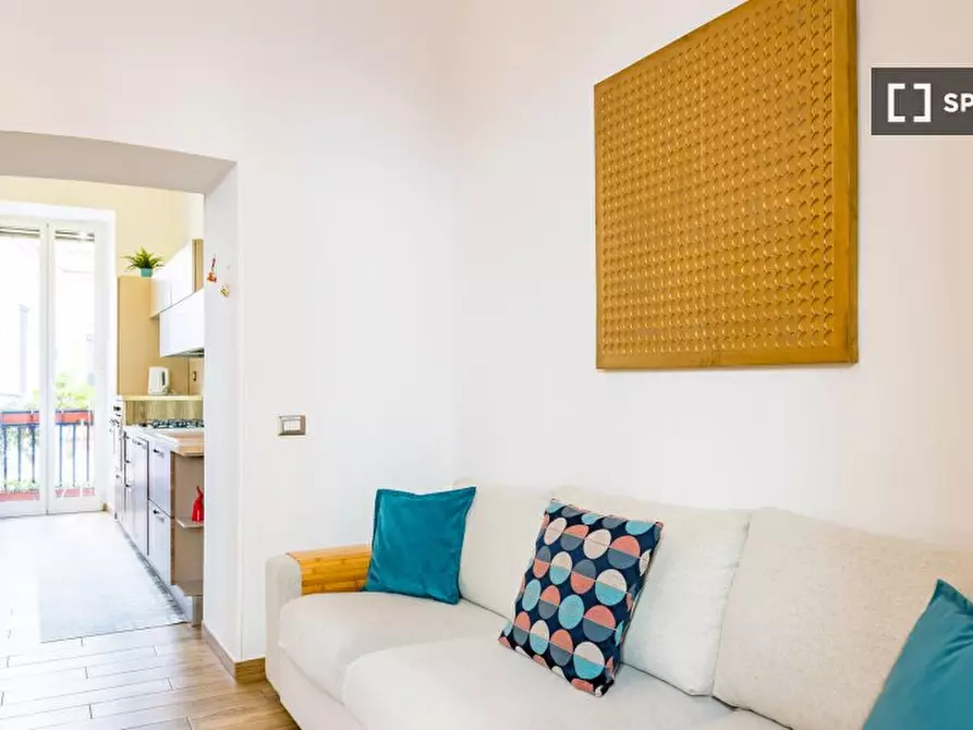 Immagine 13 di Appartamento in affitto  in Via San Attanasio a Napoli