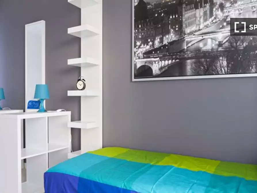 Immagine 1 di Camera condivisa in affitto  in Largo Cavalieri di Malta a Milano