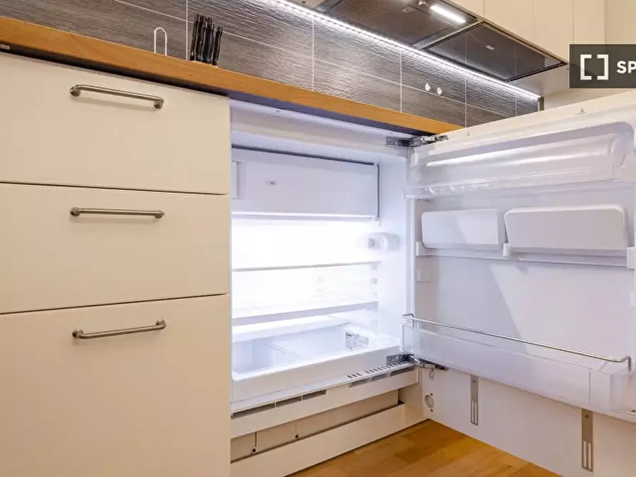Immagine 12 di Ufficio in affitto  in Via delle Belle Arti a Bologna