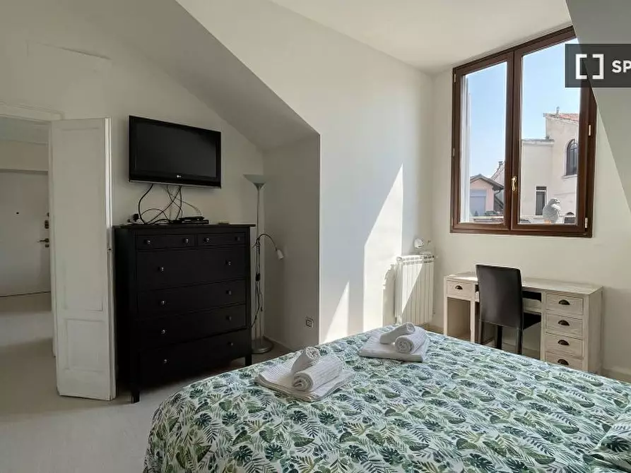 Immagine 6 di Appartamento in affitto  in Via Domenico Cimarosa a Milano