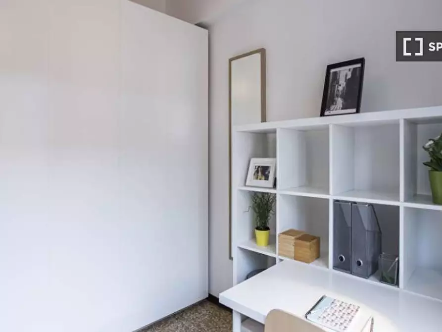 Immagine 5 di Camera condivisa in affitto  in Viale Carlo Espinasse a Milano